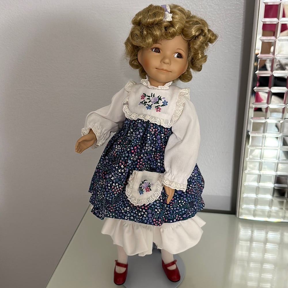 Ashton-Drake 1989 Goldilocks Doll by Dianna Effner